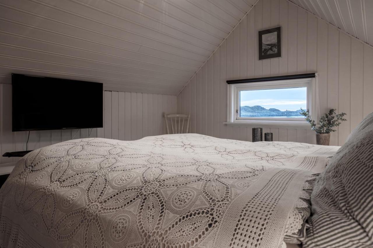 Lofoten- Fishermans Logde With The View Stamsund Exterior photo